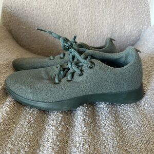 Green Allbirds Women’s Sneaker